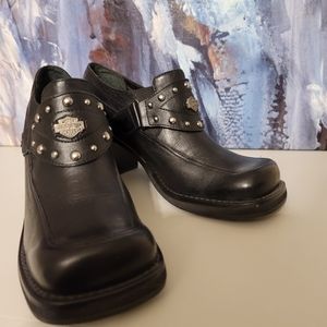 Harley Davidson square shoes.